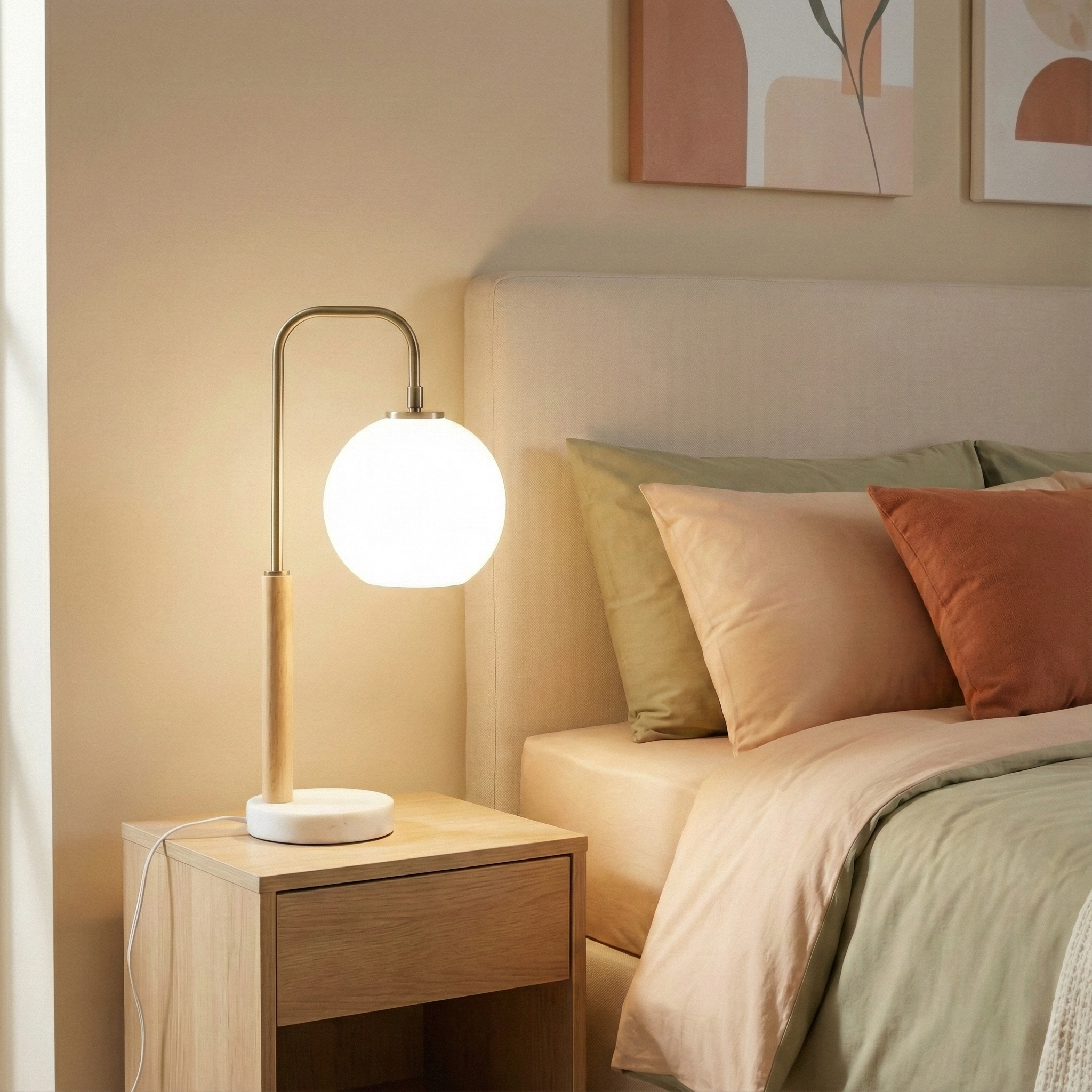 Auris Table Lamp | Brass Frame and Marble Base