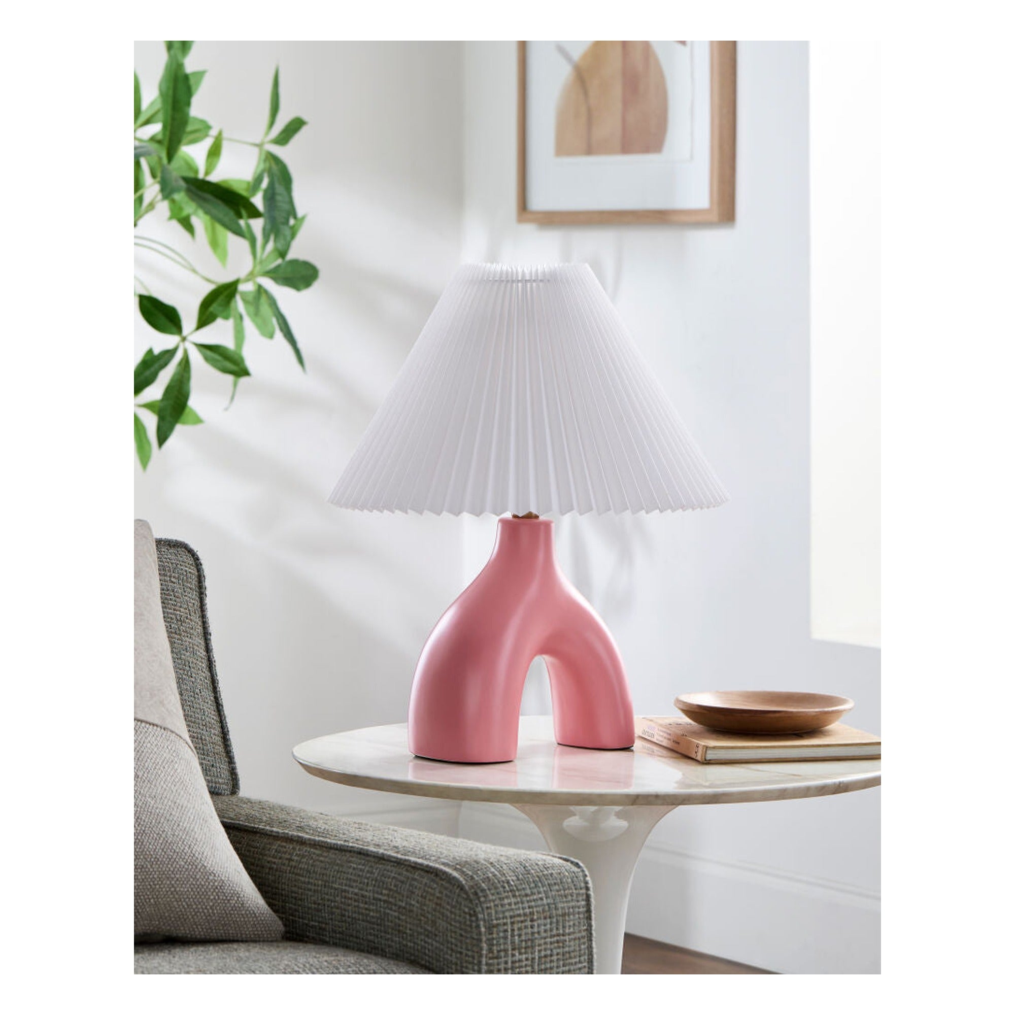 Alvik Accent Table Lamp AVK-003 - styleshot