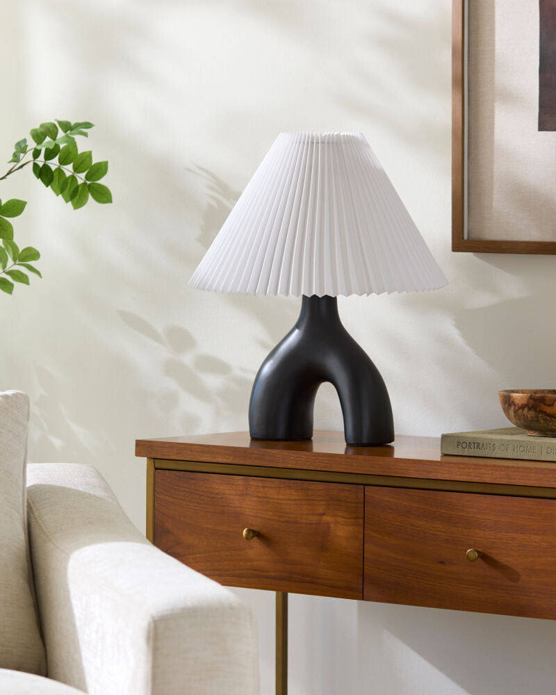 Alvik Accent Table Lamp AVK-009 - styleshot