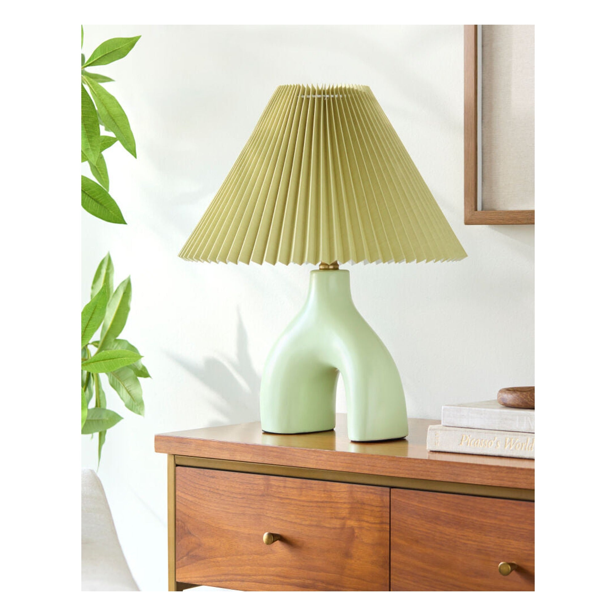 Alvik Accent Table Lamp AVK-020 - styleshot