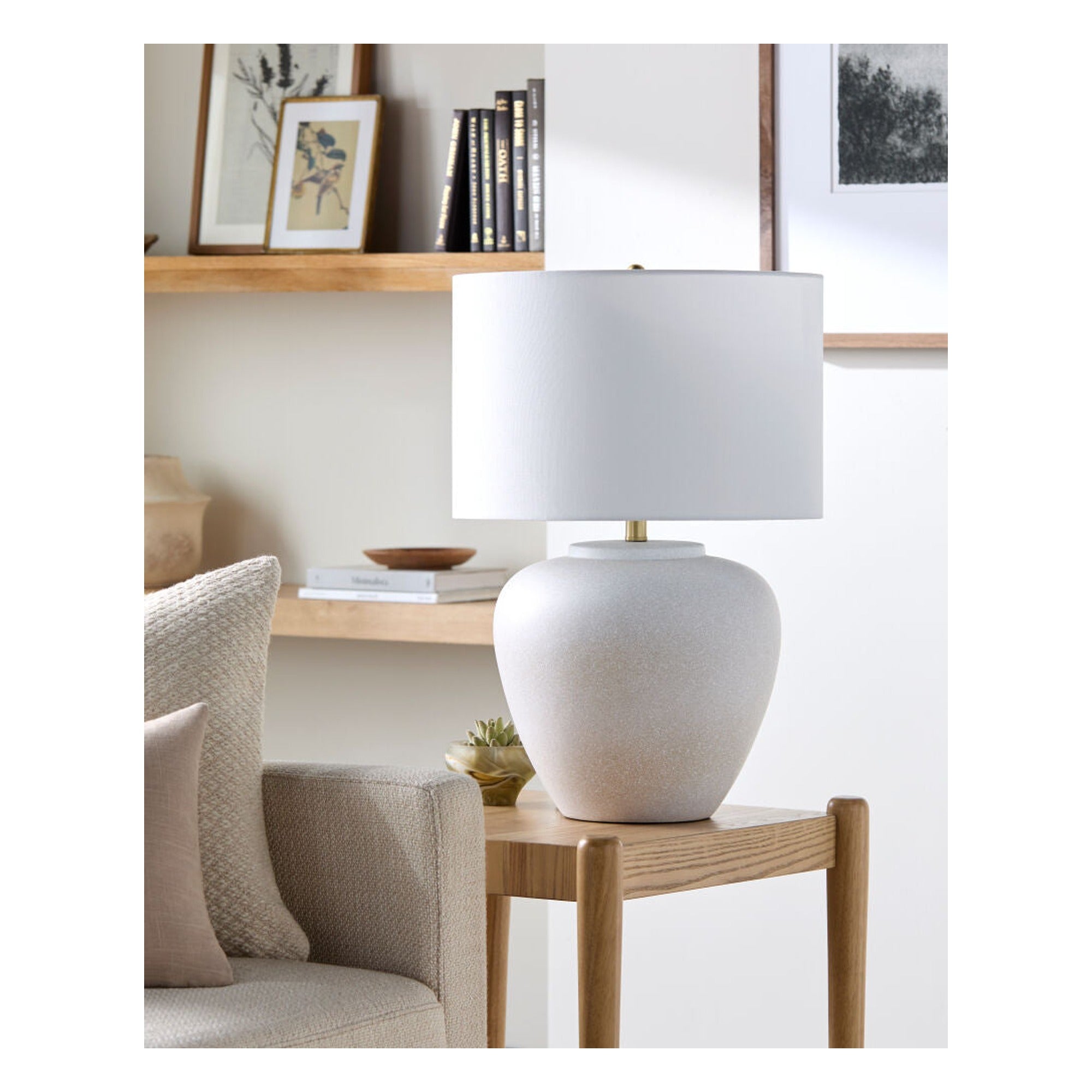 Awaroa Accent Table Lamp AWR-001 - styleshot