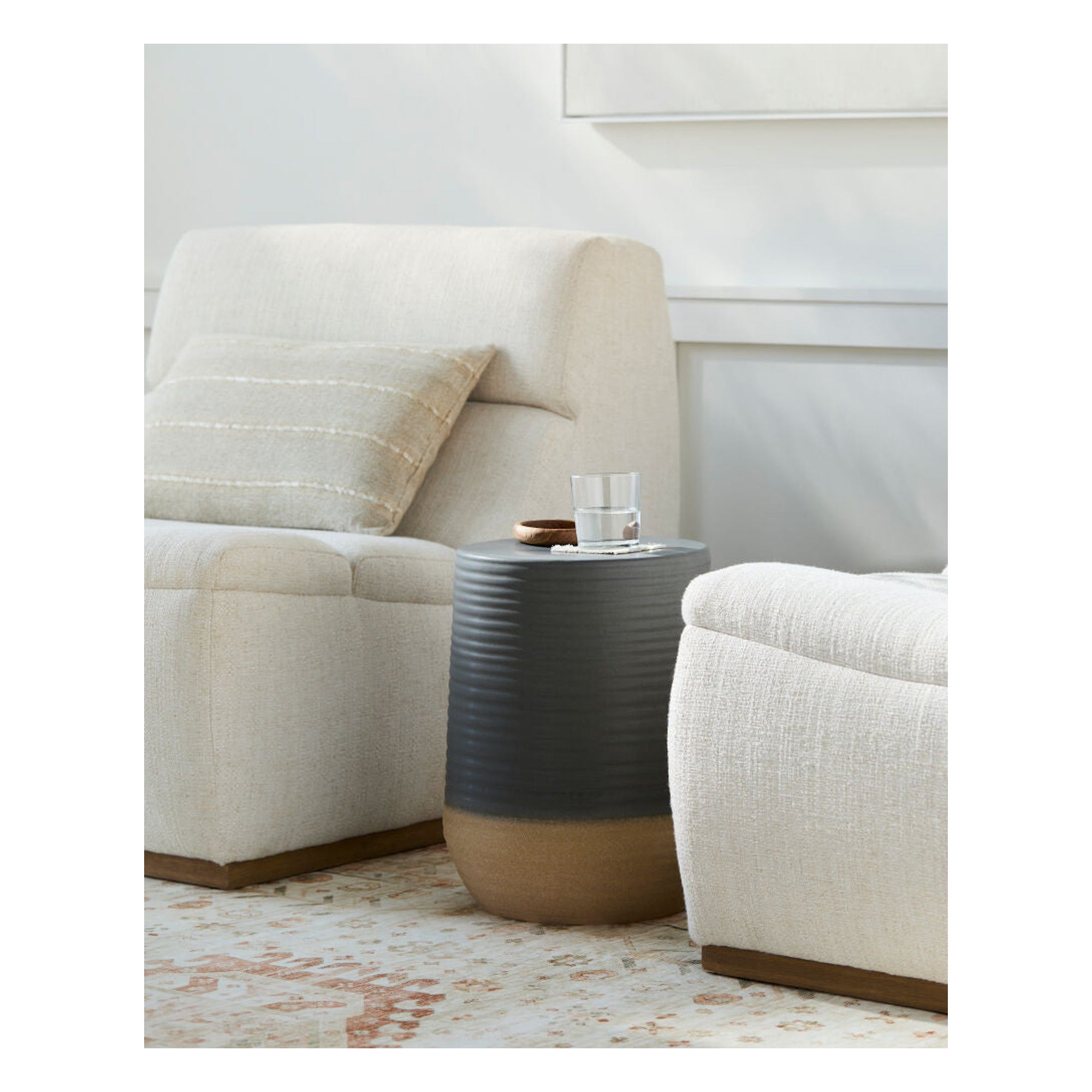 Terraza Garden Stool AZAT-002 - styleshot