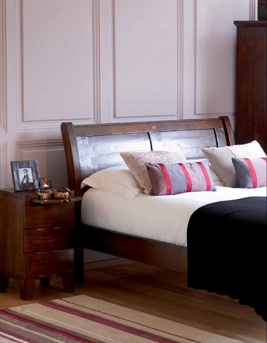 Jamaican Sunset Panel Queen Platform Bed