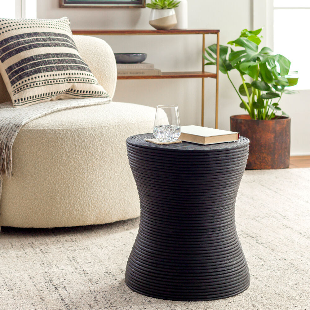 Balinese End Table BAS-004 - styleshot