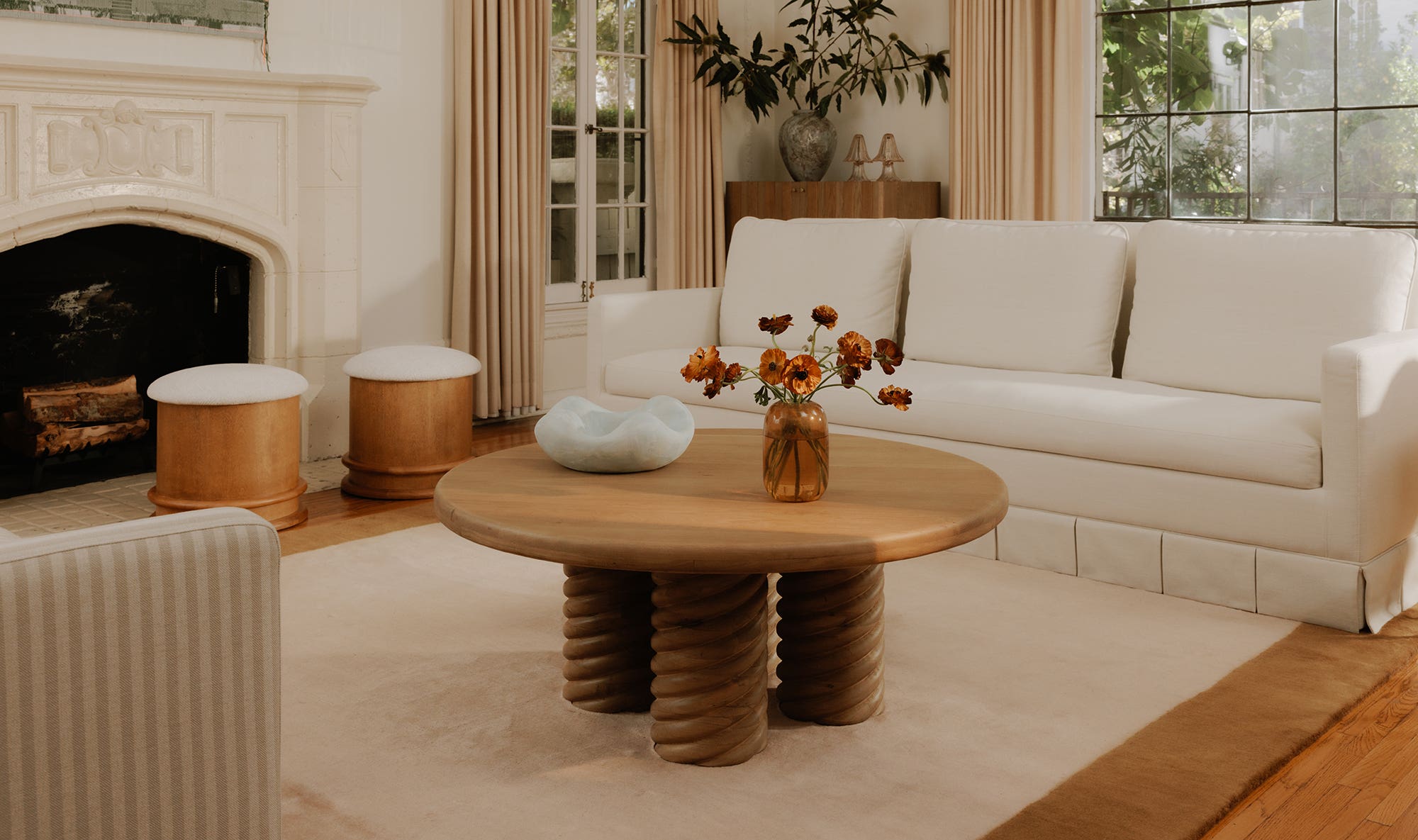 Treccia Round Coffee Table Oak by Moe's Home Collection - view 7