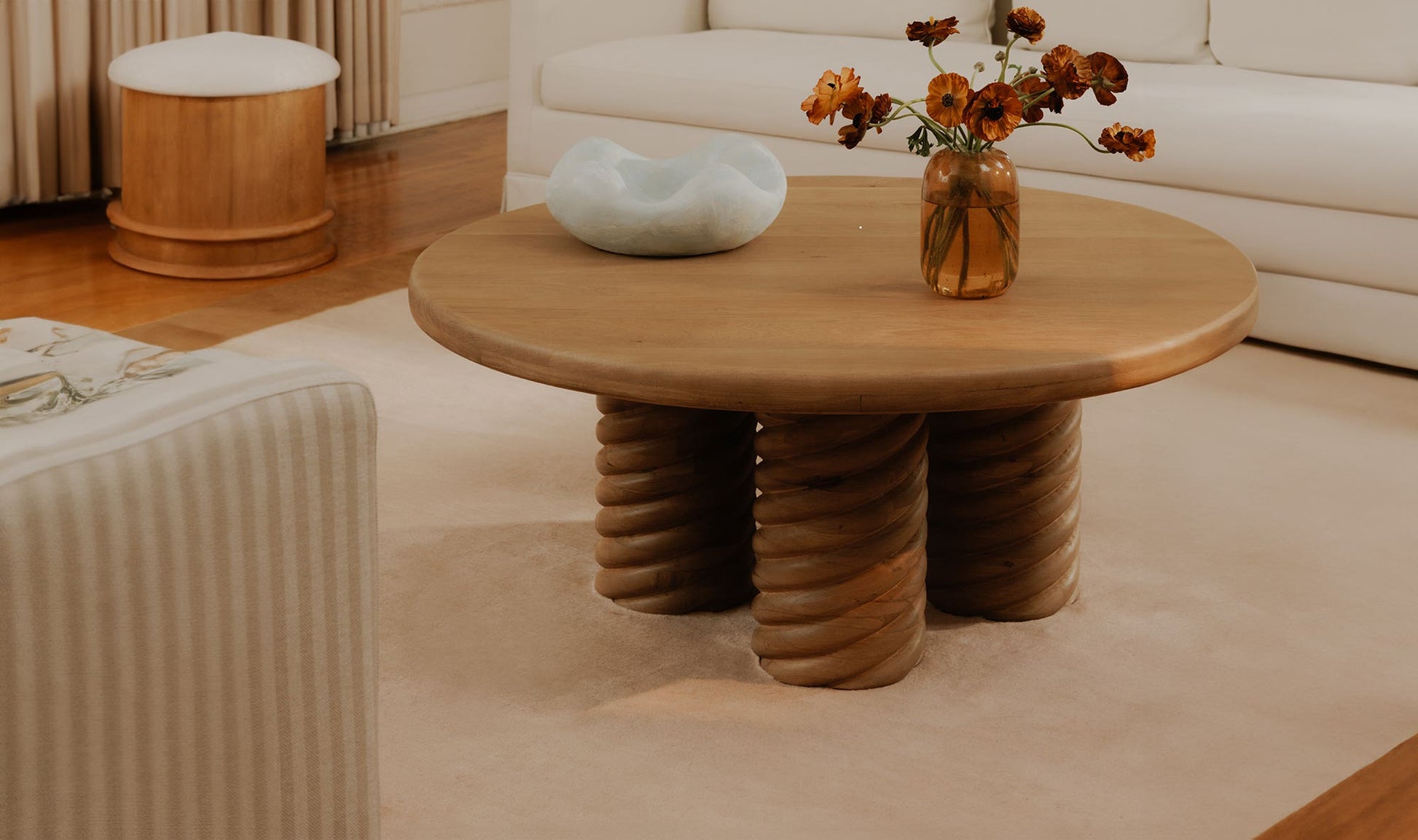 Treccia Round Coffee Table Oak by Moe's Home Collection - view 9
