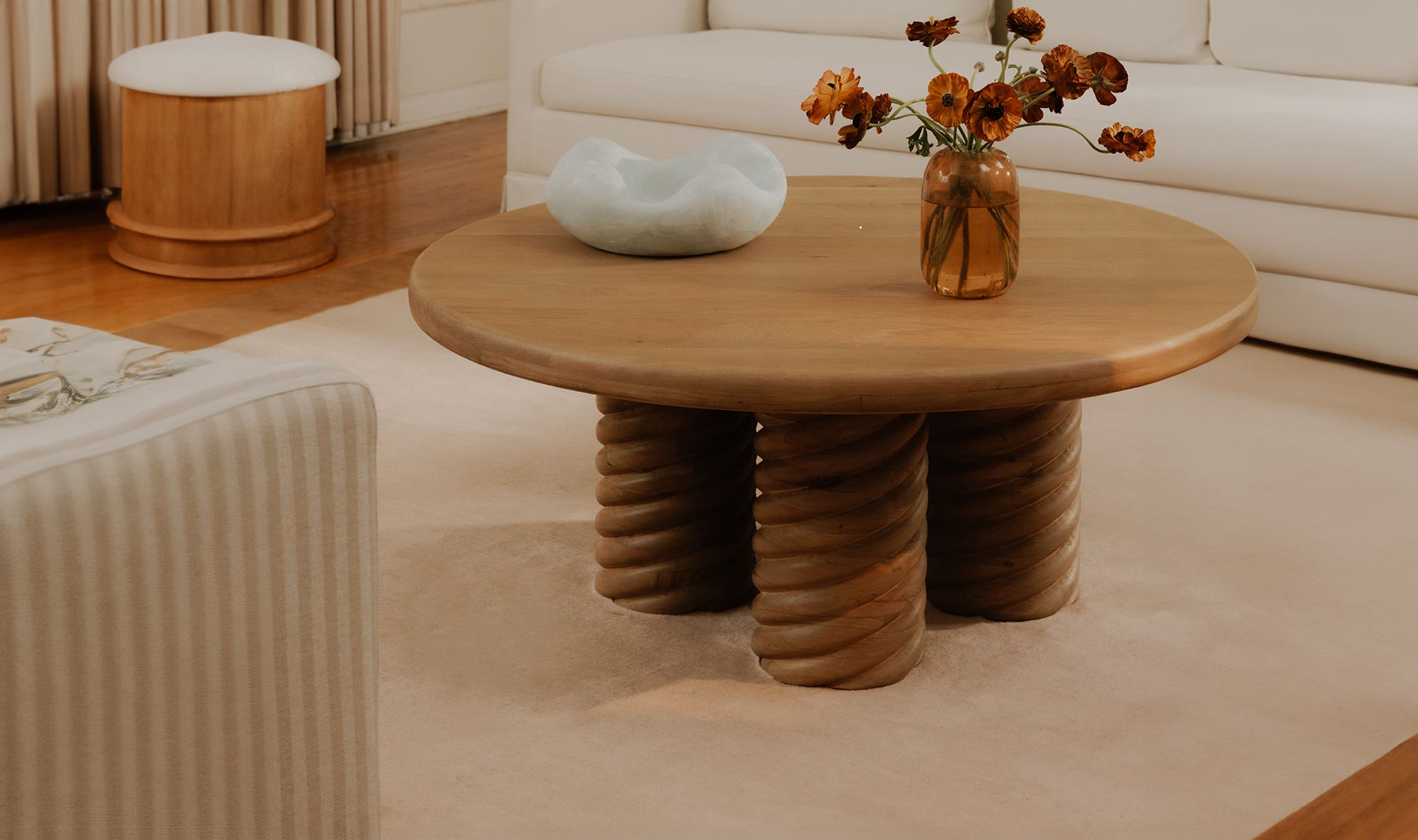 Treccia Round Coffee Table Oak by Moe's Home Collection - view 9