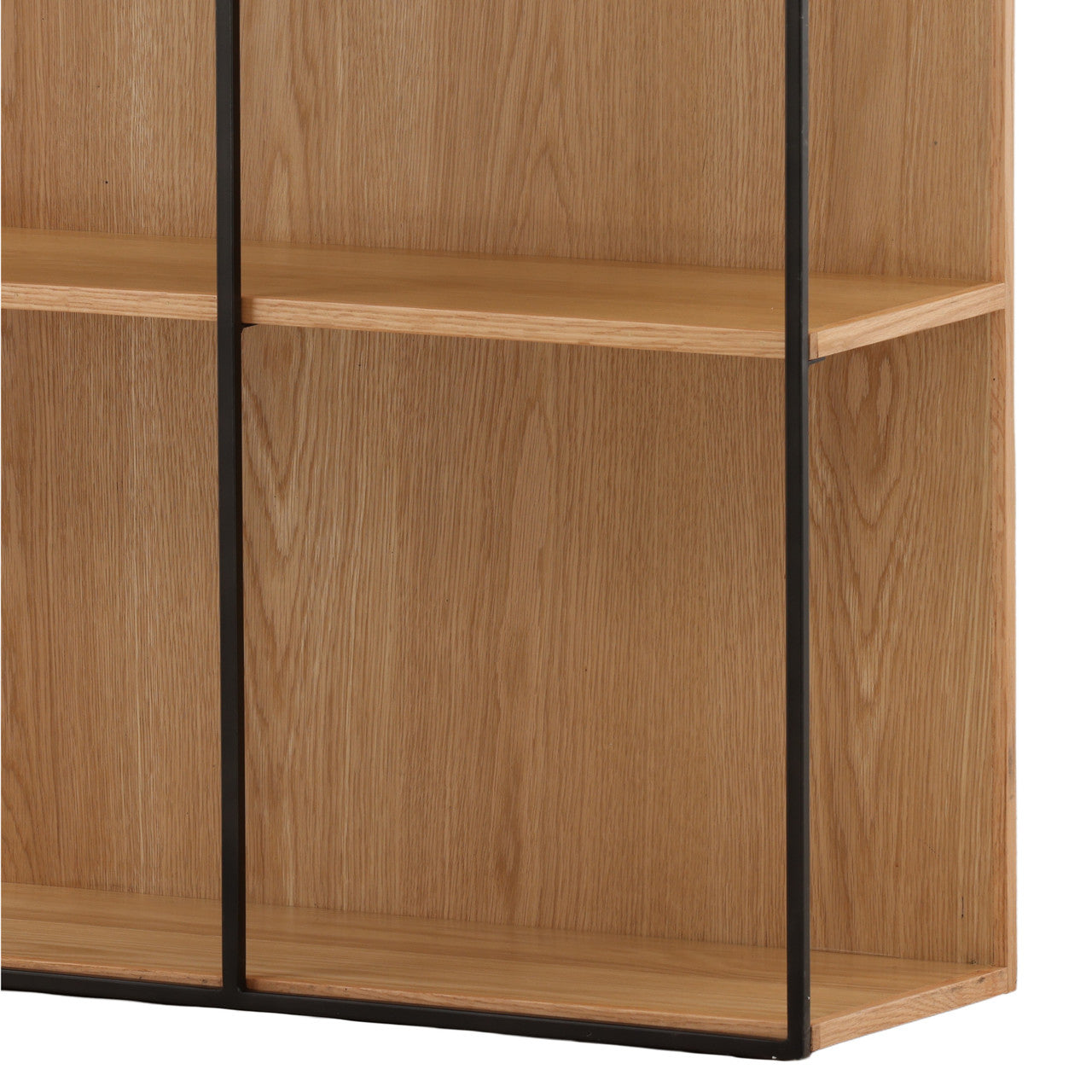 Gerald Bookcase 32"