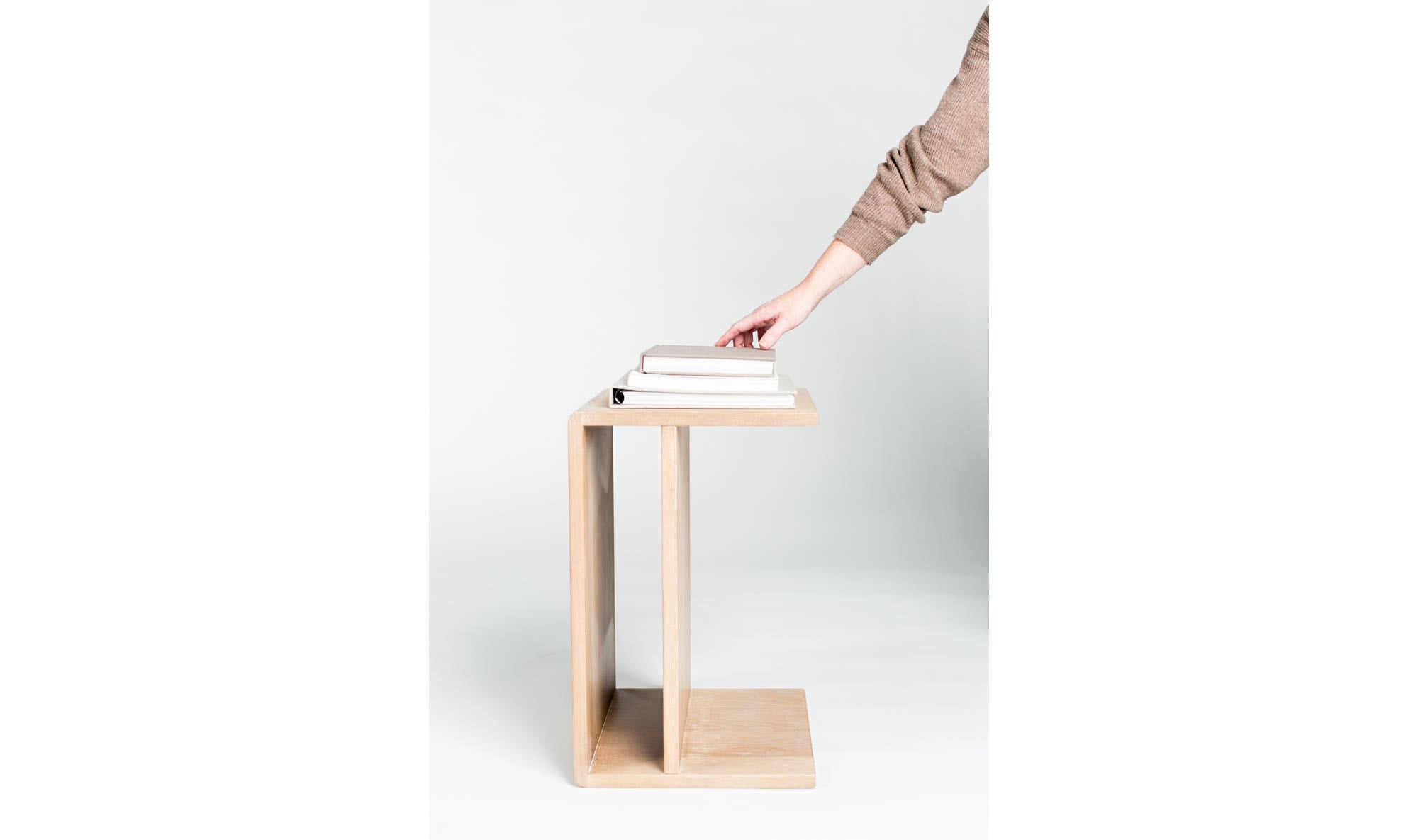 Hiroki Accent Table White Oak by Moe's Home Collection - view 9