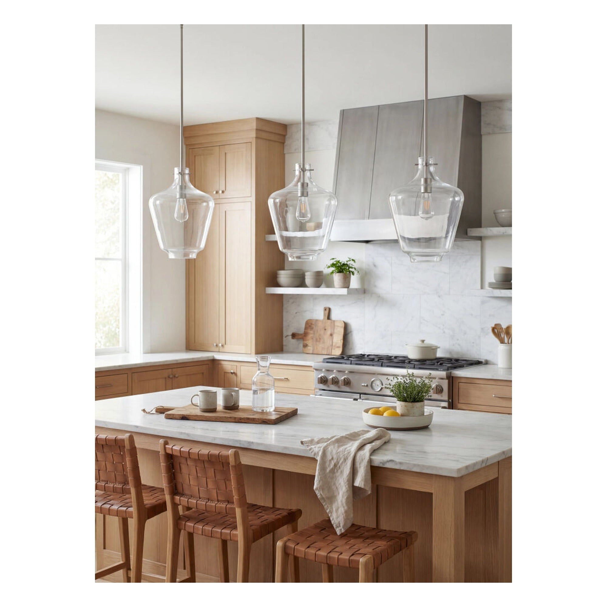 Begur Pendant - styleshot