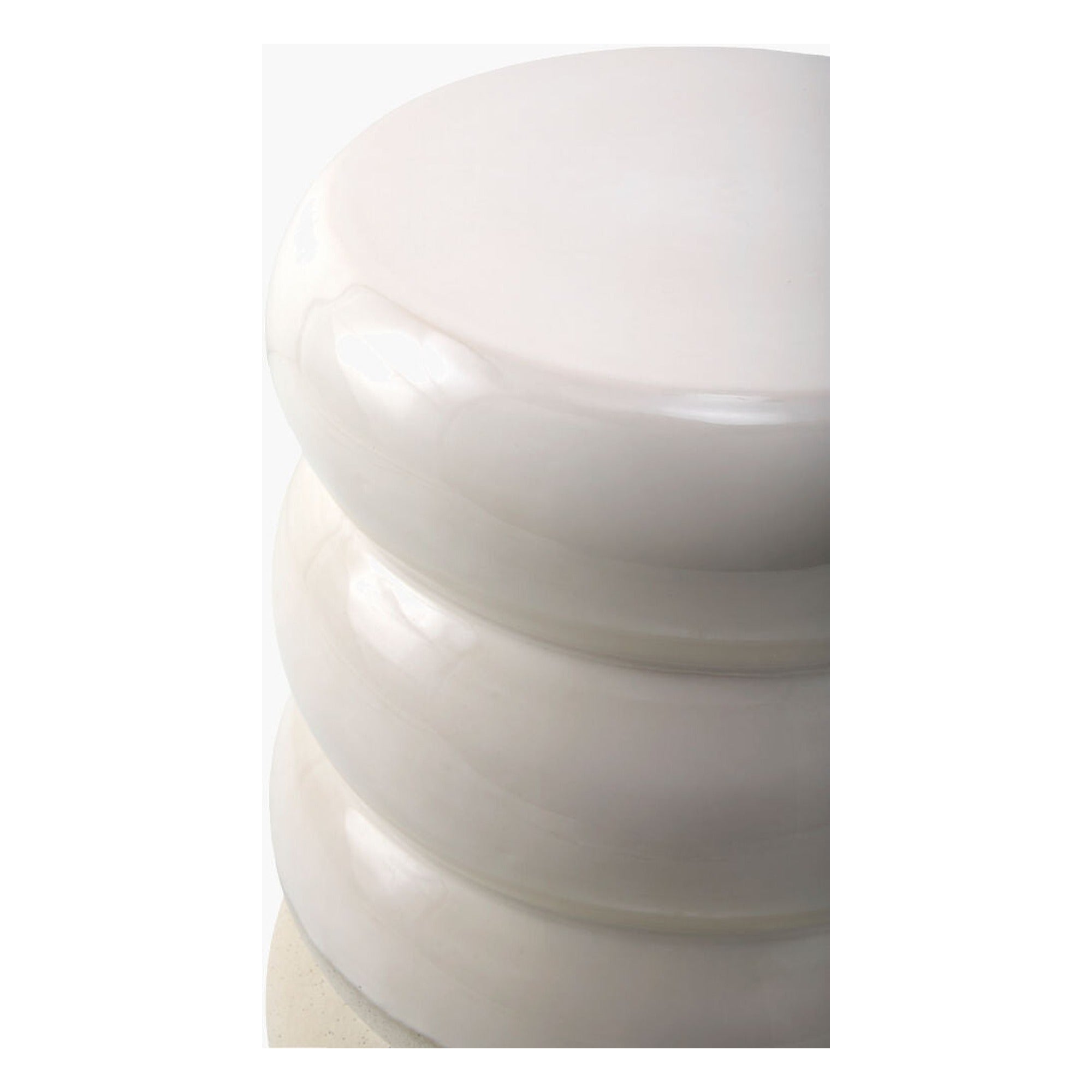 Bizen Garden Stool BIZ-002 - corner