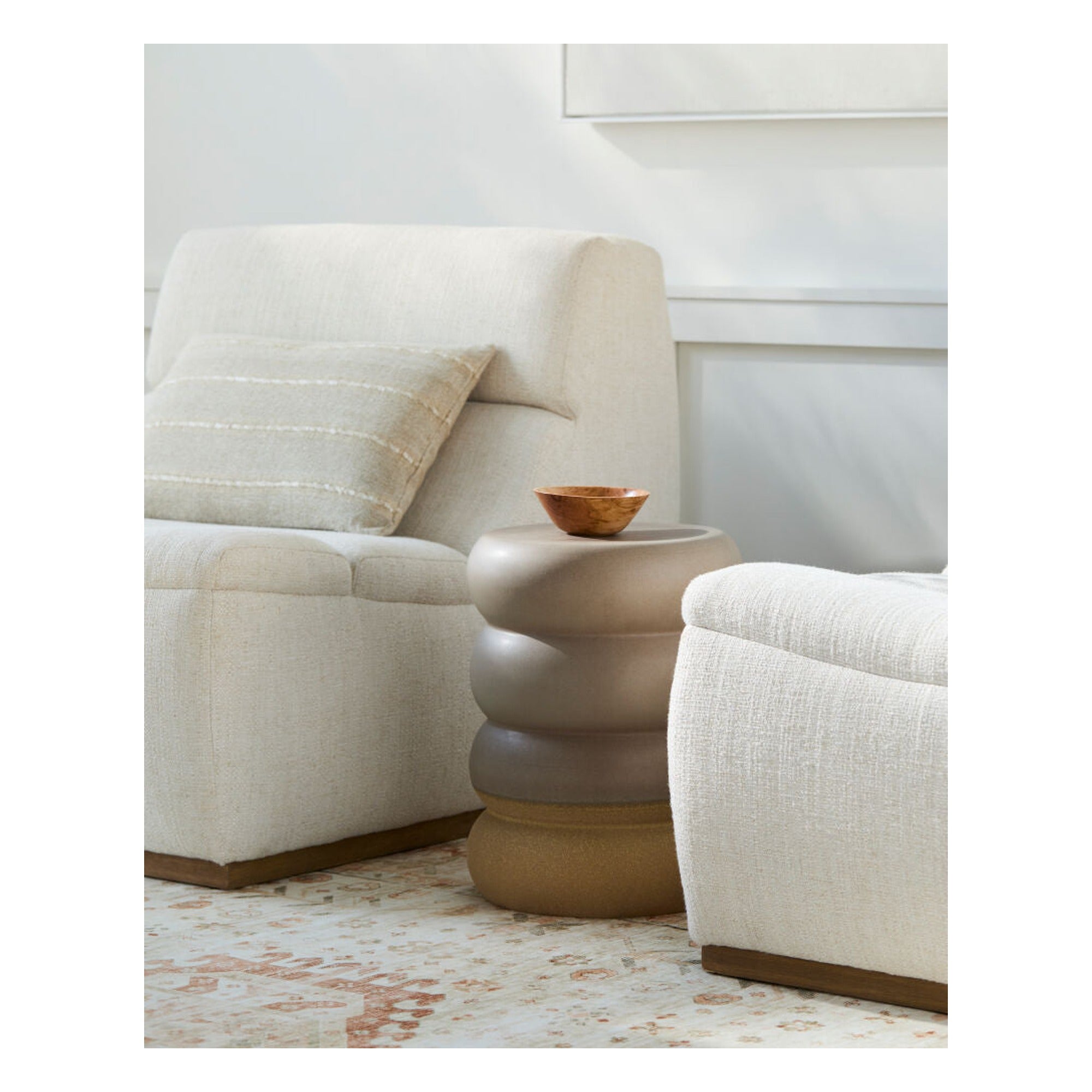 Bizen Garden Stool BIZ-003 - styleshot
