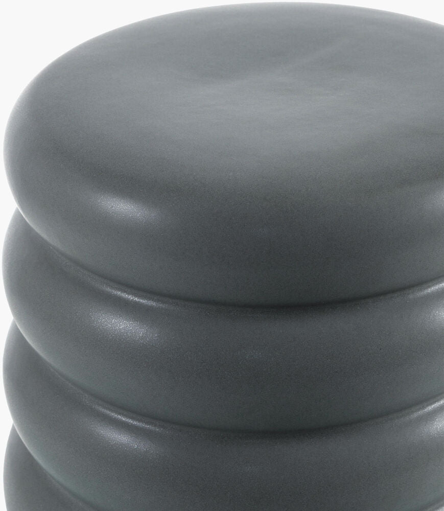 Bizen Garden Stool BIZ-004 - corner
