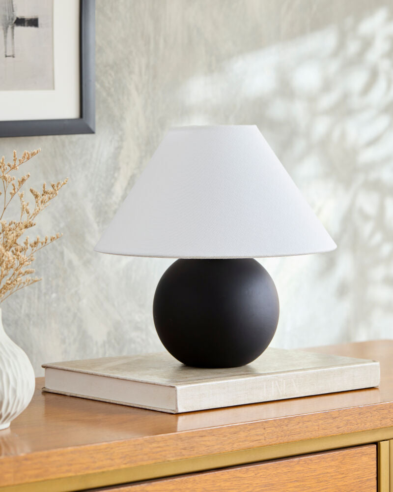 Bajo Accent Table Lamp BJO-005 - styleshot