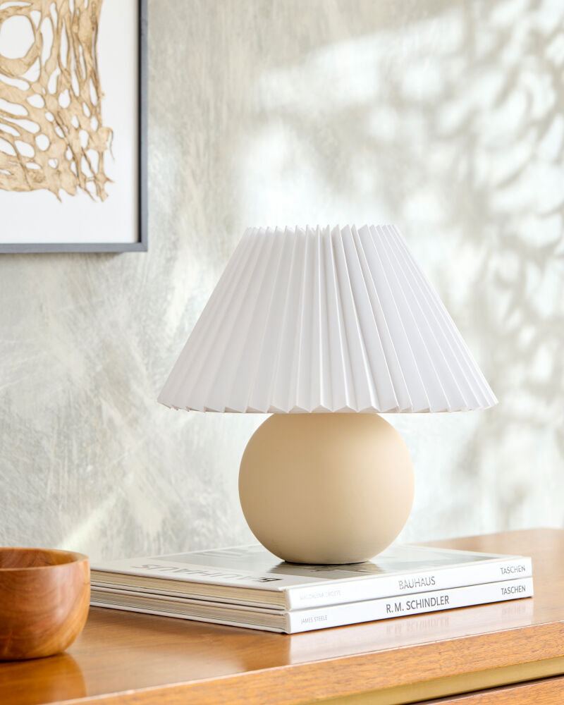 Bajo Accent Table Lamp BJO-008 - styleshot