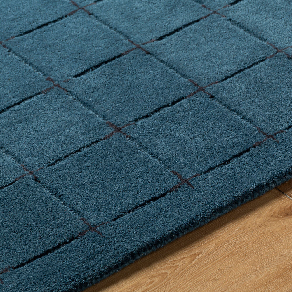 Brook Black/Dark Blue Handmade Rug - texture