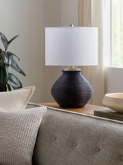 Brillo Accent Table Lamp BLO-004 - styleshot