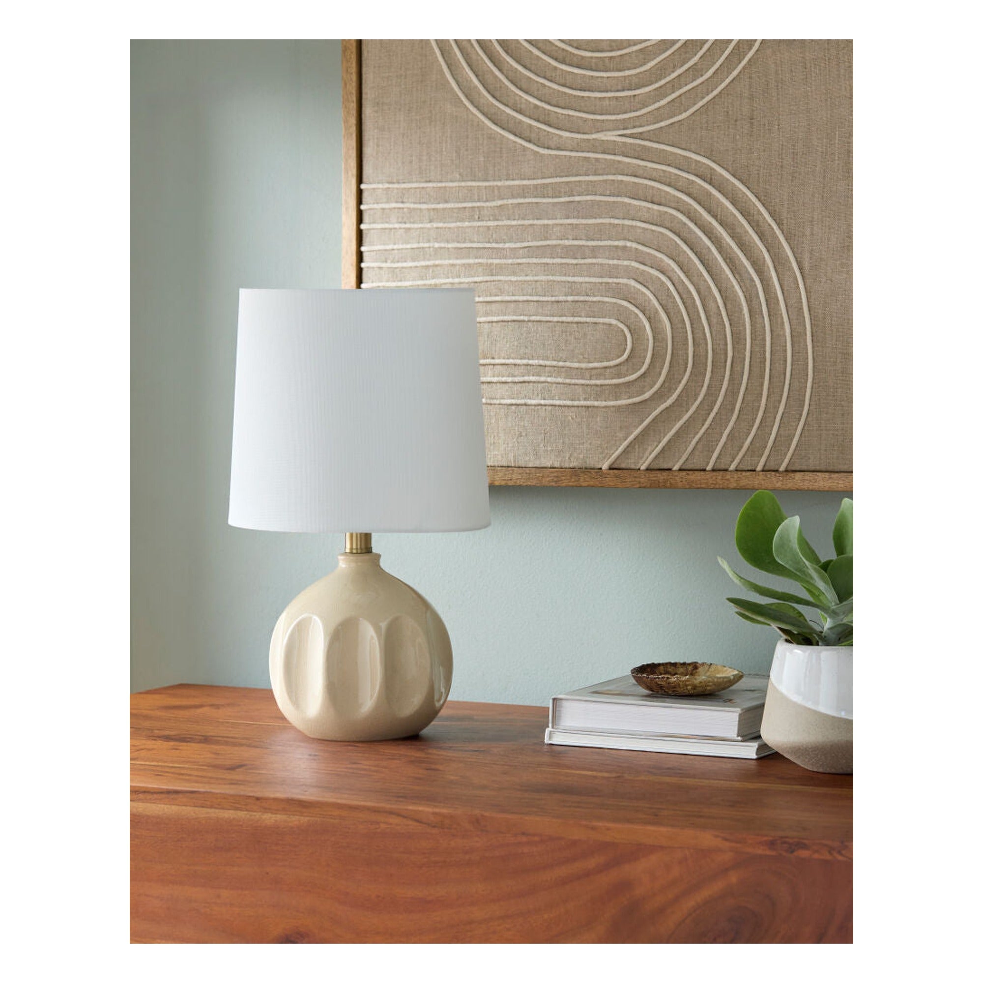 Bellune Accent Table Lamp BLUN-021 - styleshot