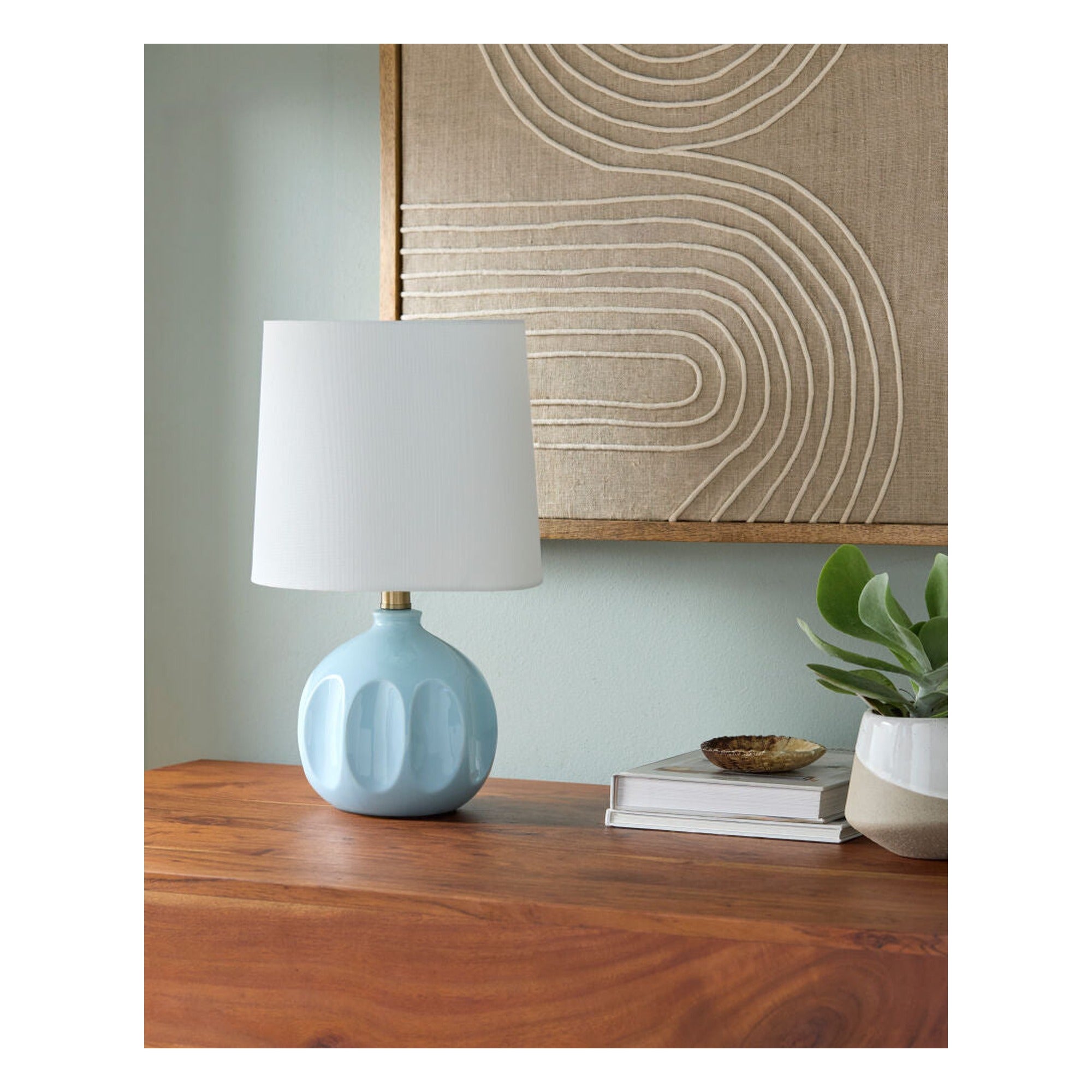 Bellune Accent Table Lamp BLUN-023 - styleshot