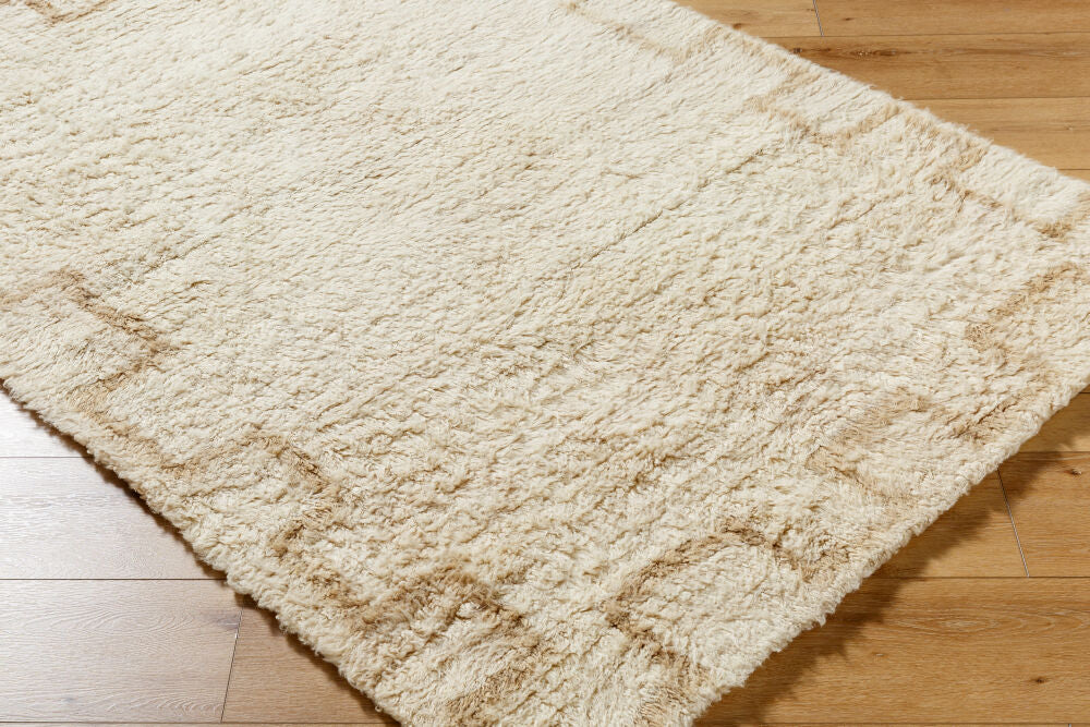 Beni Moroccan Handmade Rug BMC-2303 - corner