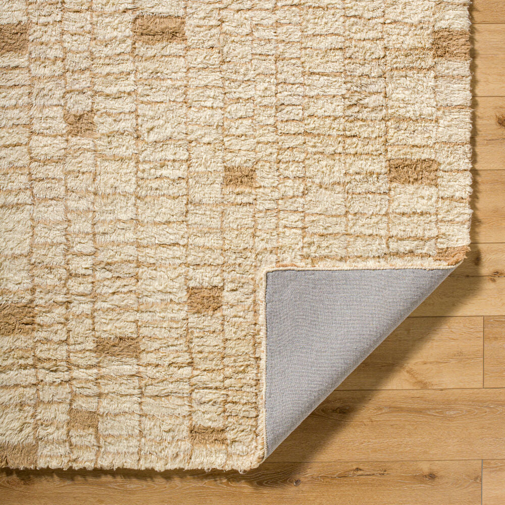 Beni Moroccan Handmade Rug BMC-2306 - fold