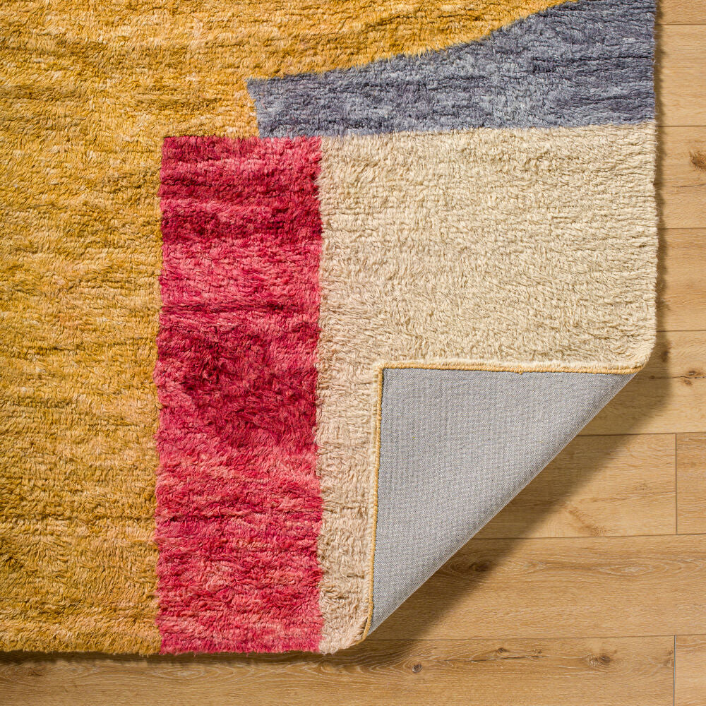 Beni Moroccan Handmade Rug BMC-2307 - fold