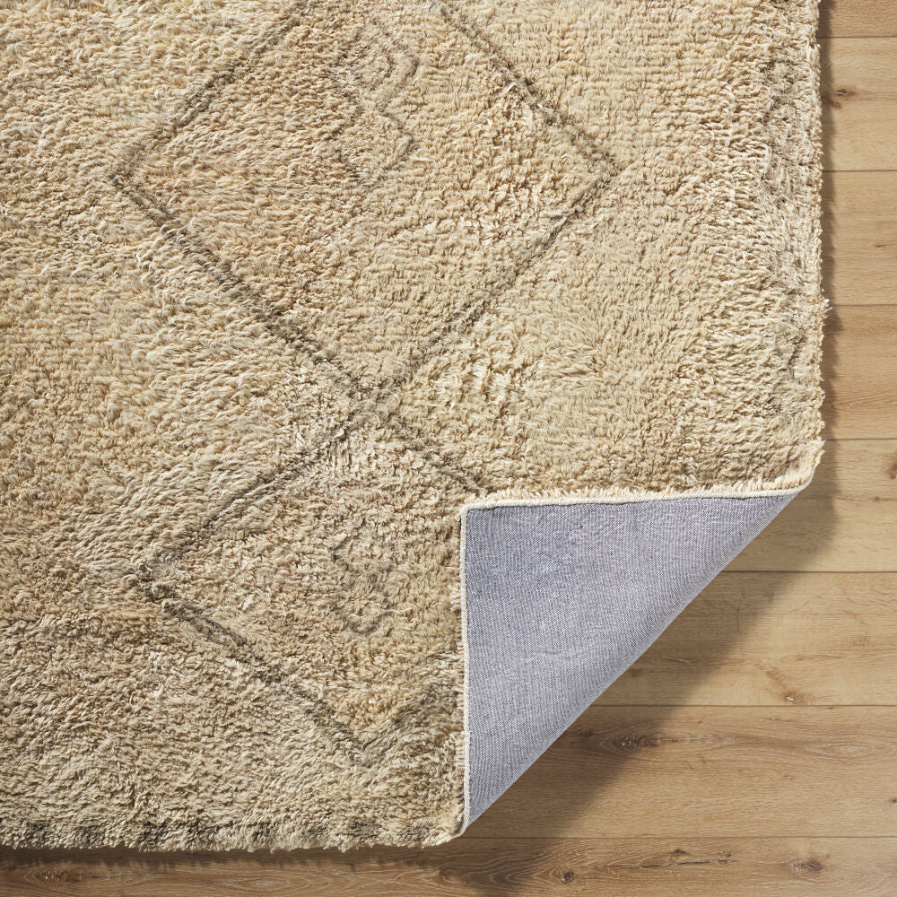 Beni Moroccan Handmade Rug BMC-2312 - fold