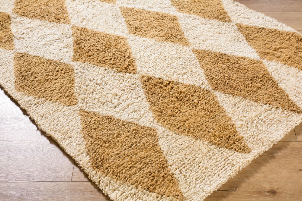 Beni Moroccan Handmade Rug BMC-2313 - corner