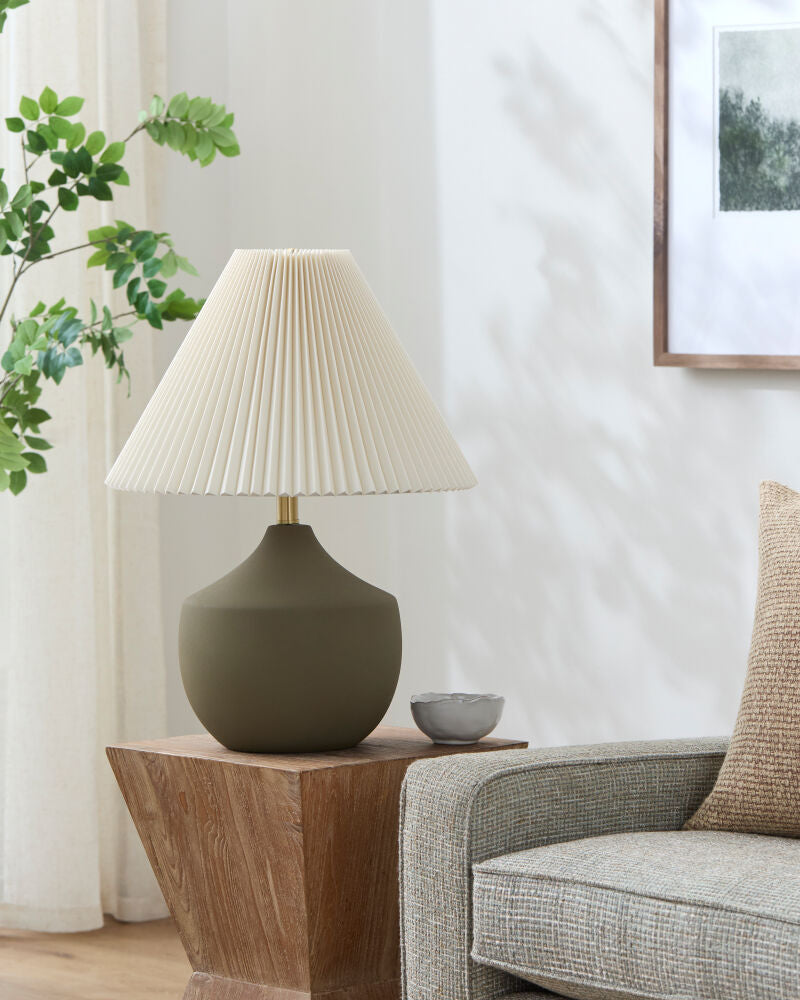 Benson Accent Table Lamp BNS-008 - styleshot