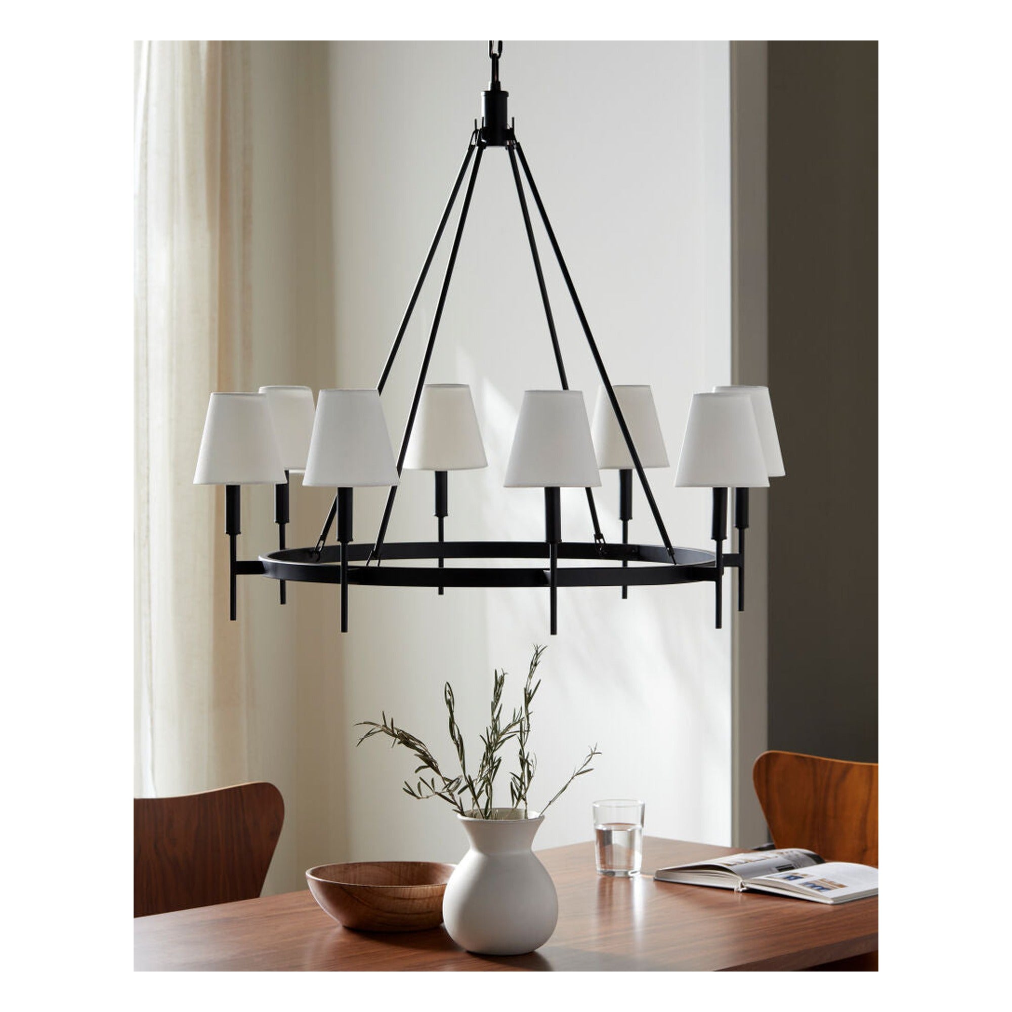 Bonita Chandelier - styleshot