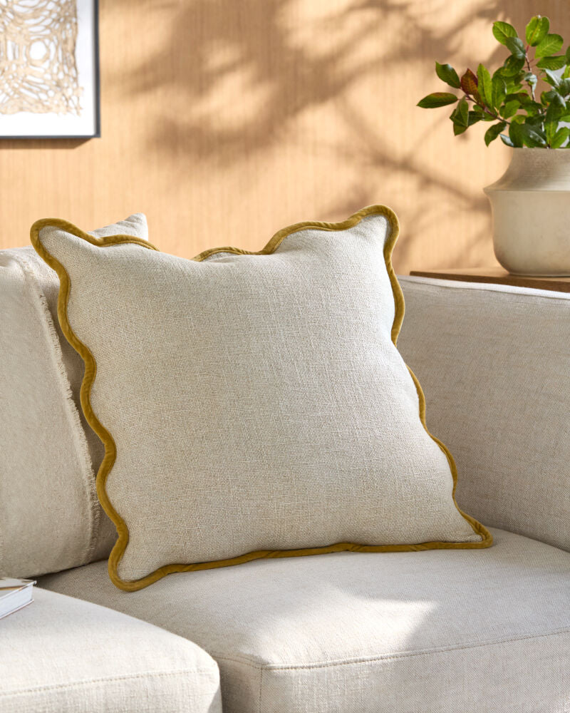 Caliza Accent Pillow BOCZ-002 - styleshot