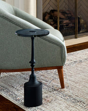 Delfin End Table BODF-001 - styleshot