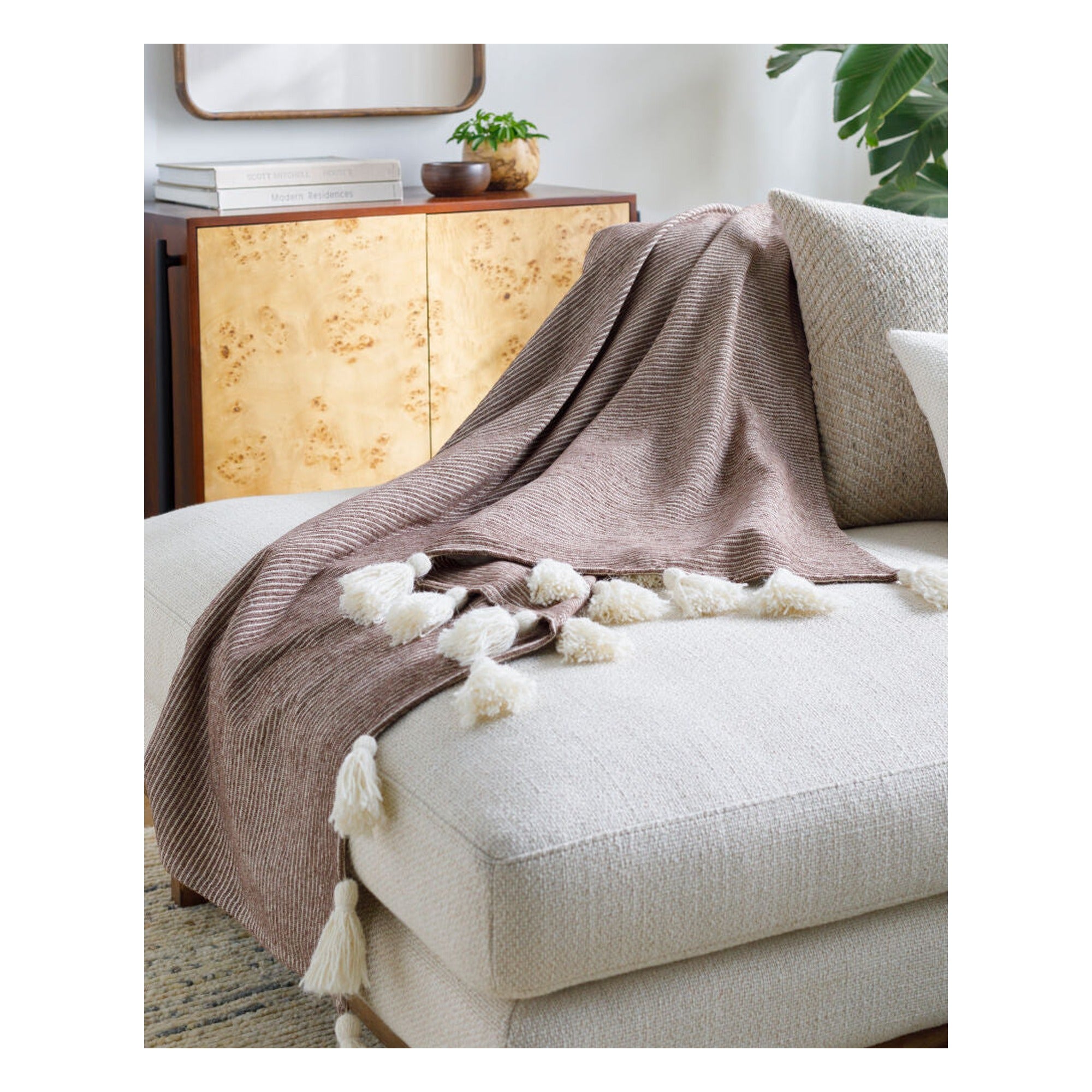 Kapri Throw BOKI-1002 - styleshot