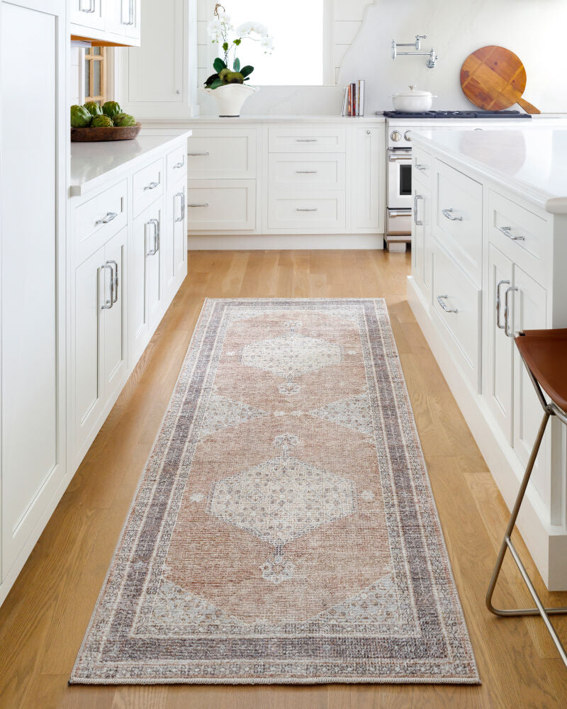 Lila Black/Tan Machine Woven Rug - roomscene