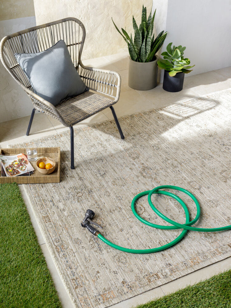 Margaret Brown/Taupe Machine Woven Rug BOMG-2303 - roomscene