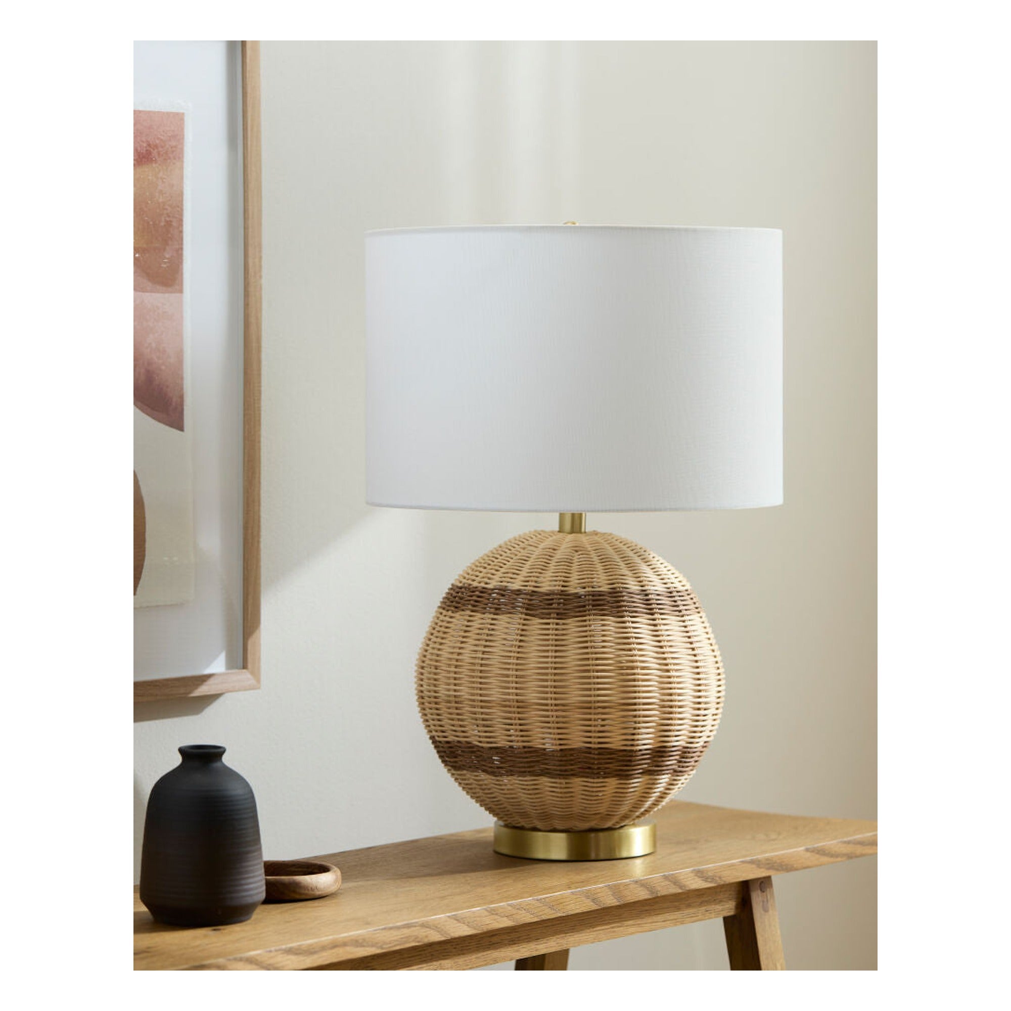 Briec Accent Table Lamp BRC-002 - styleshot