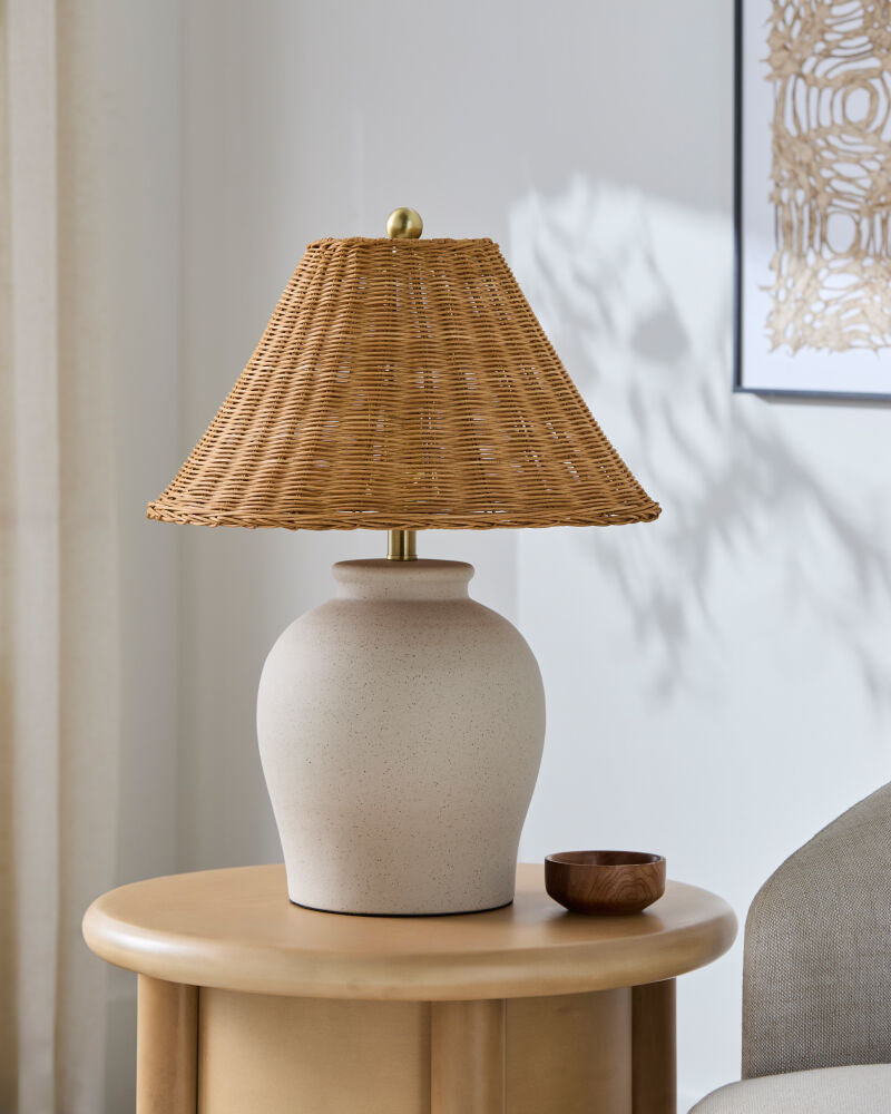Besson Accent Table Lamp BSS-002 - styleshot