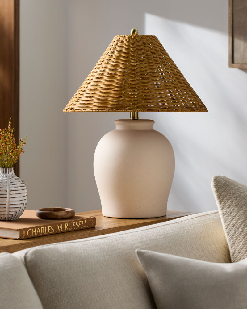 Besson Accent Table Lamp BSS-008 - styleshot