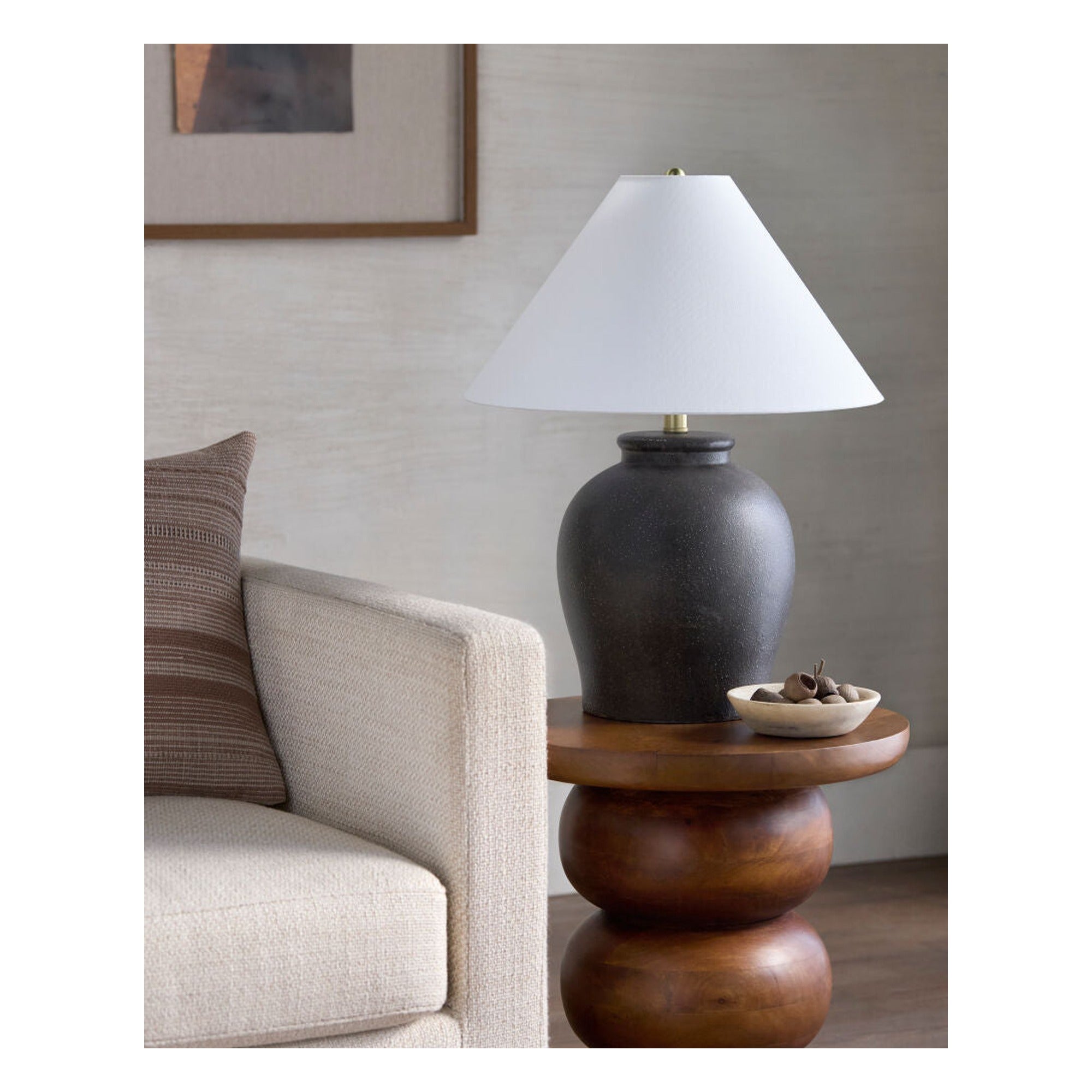 Besson Accent Table Lamp BSS-009 - styleshot