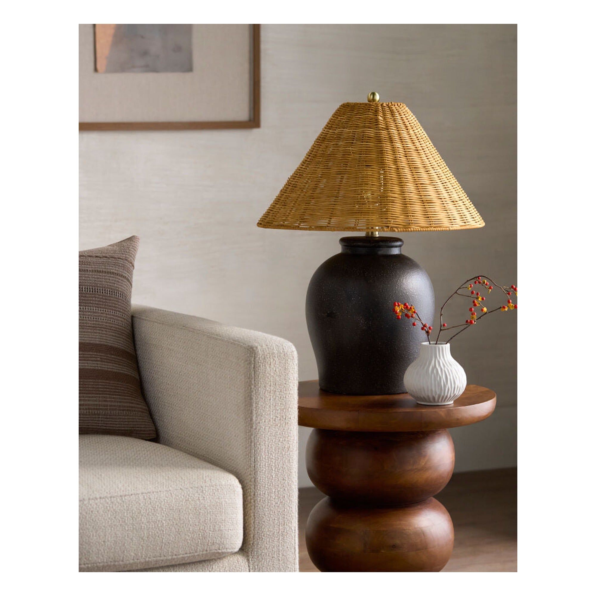 Besson Accent Table Lamp BSS-011 - styleshot