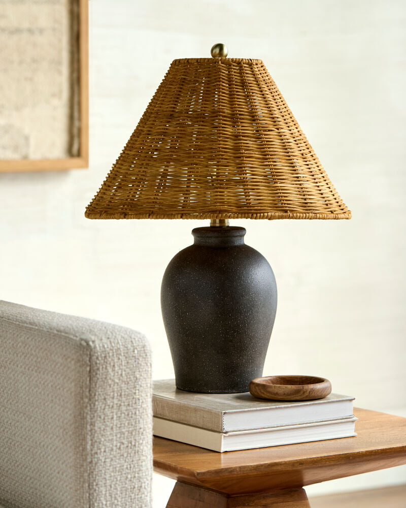Besson Accent Table Lamp BSS-026 - styleshot