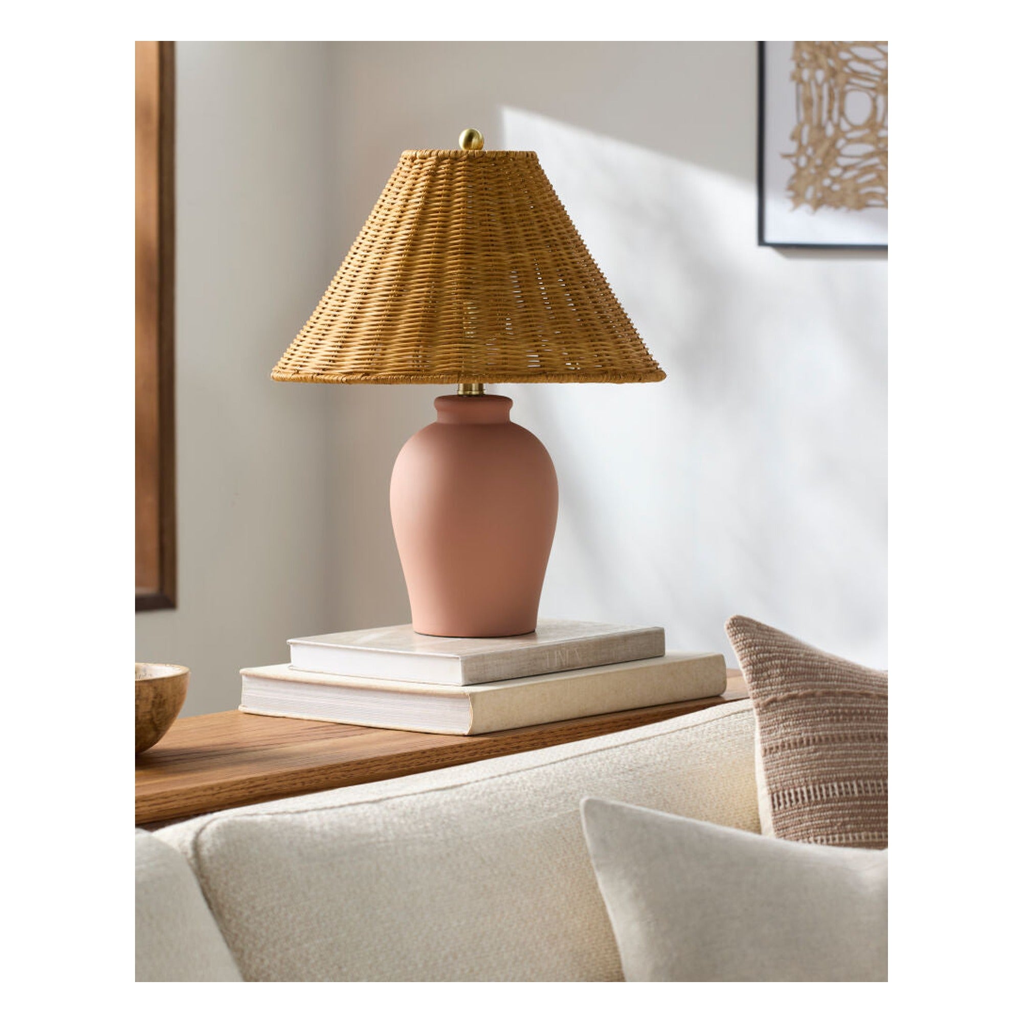 Besson Accent Table Lamp BSS-029 - styleshot