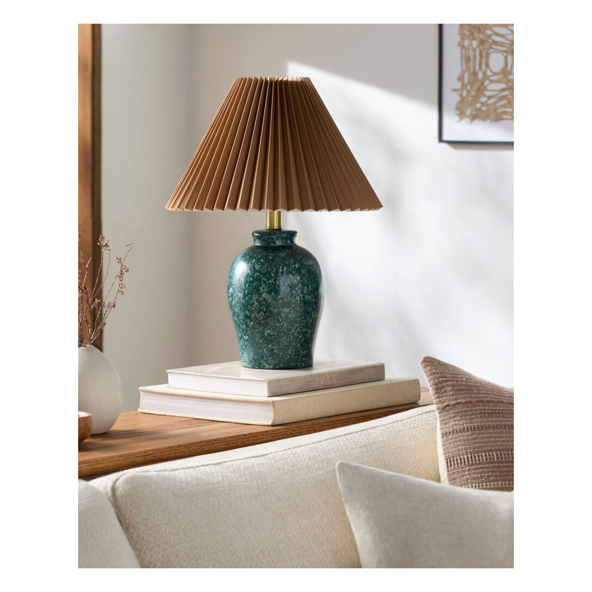 Besson Accent Table Lamp BSS-031 - styleshot
