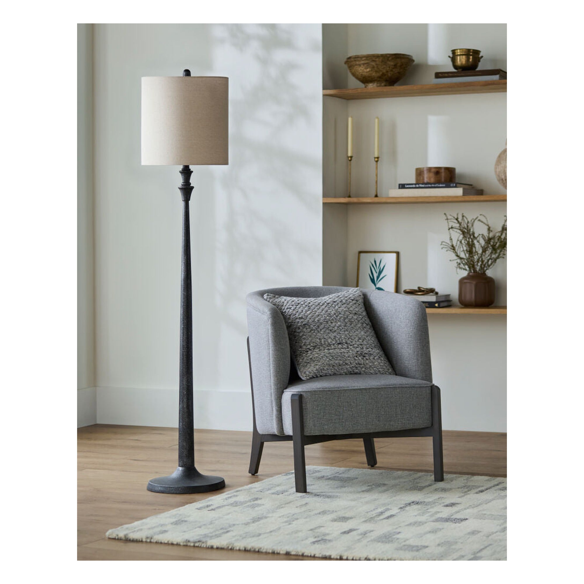 Bettiny Accent Floor Lamp BTI-005 - styleshot