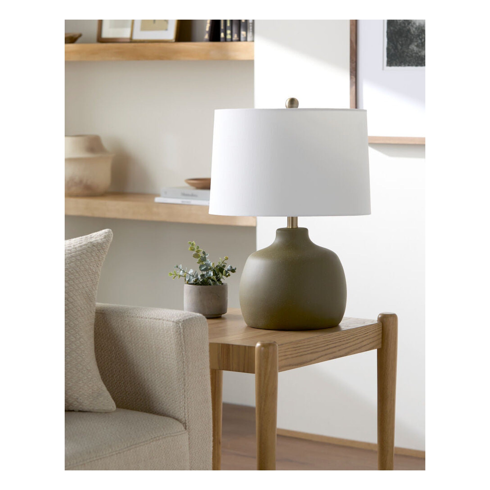 Braxton Accent Table Lamp BXT-001 - styleshot
