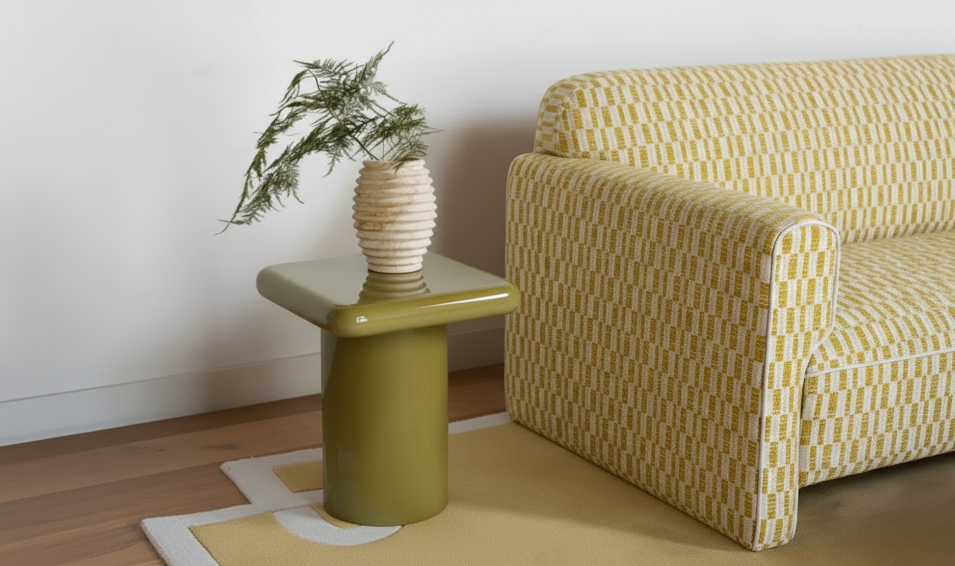Daisy Side Table Green by Moe's Home Collection - view 4