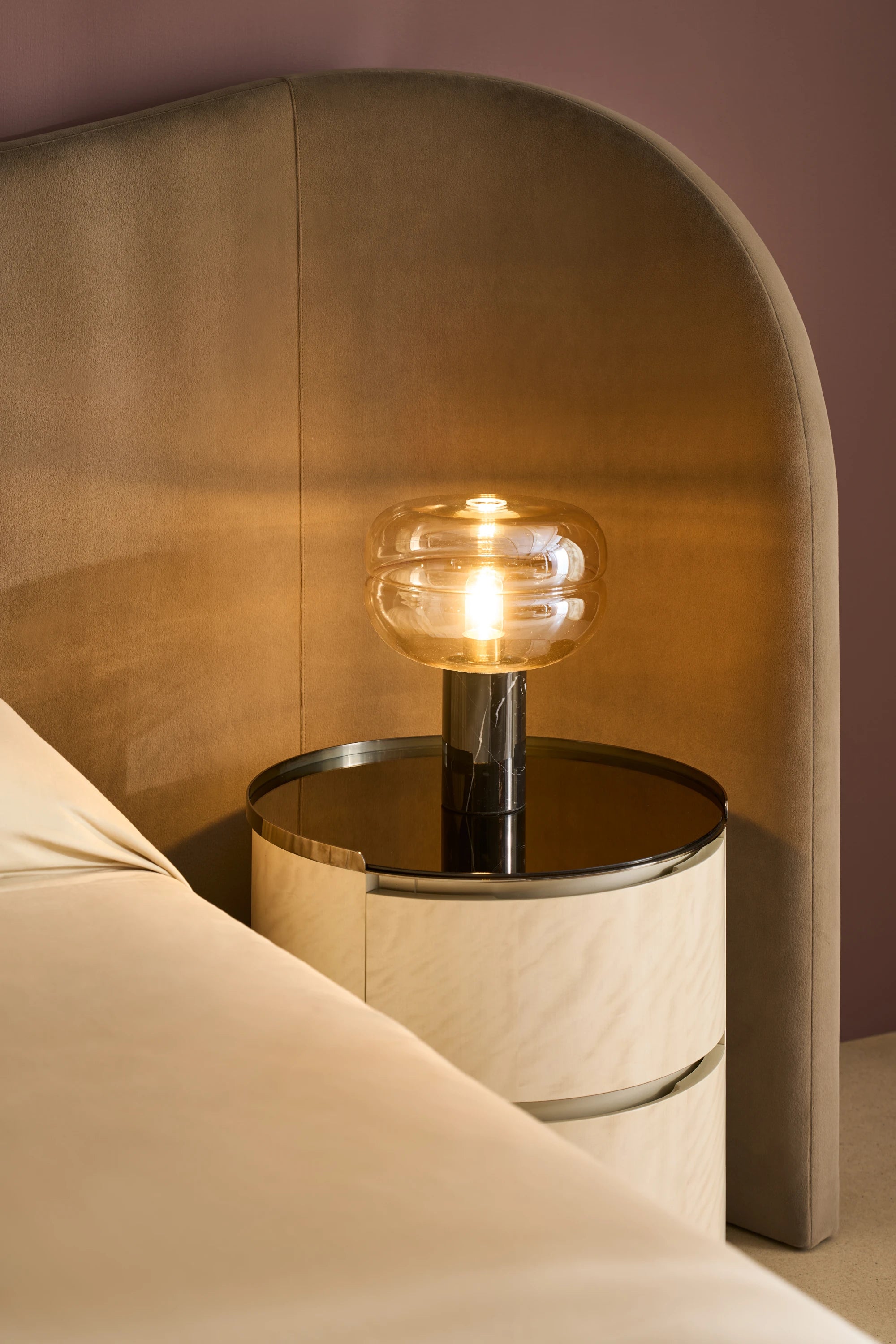 Clio Bed by Caracole - view 6