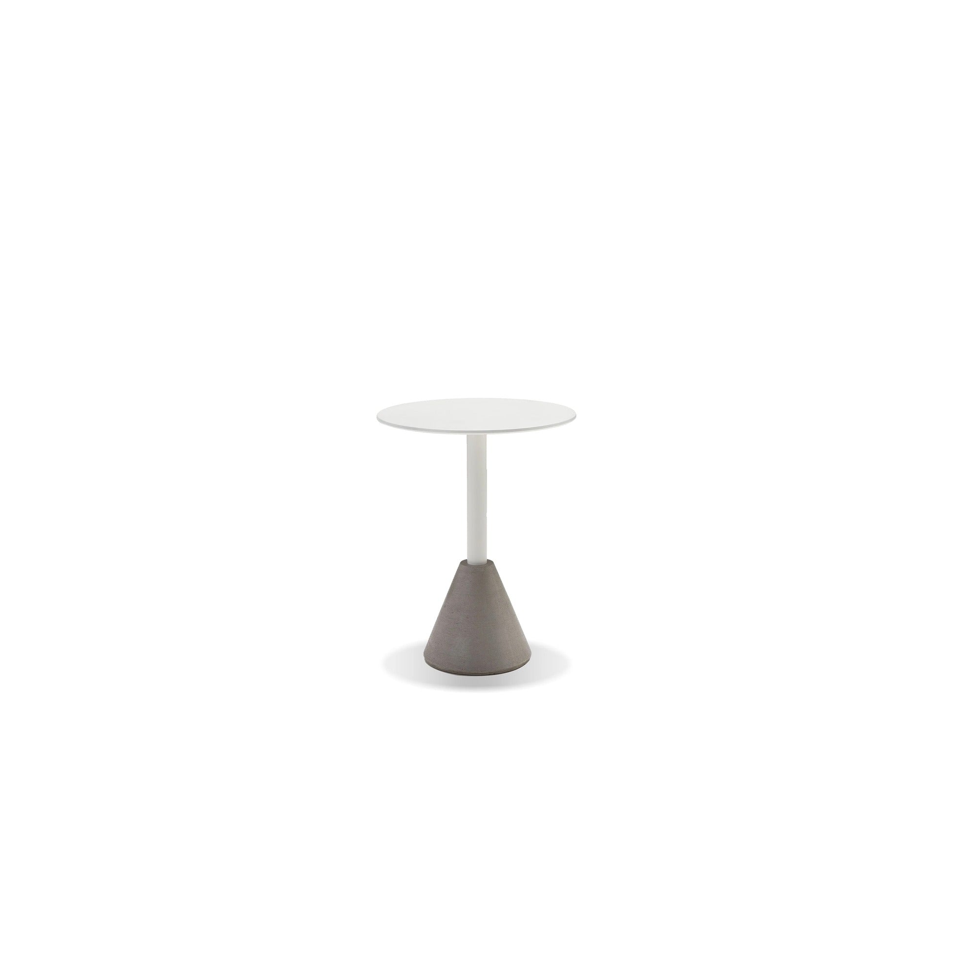 Cayo Dining Table by Mobital - image 1