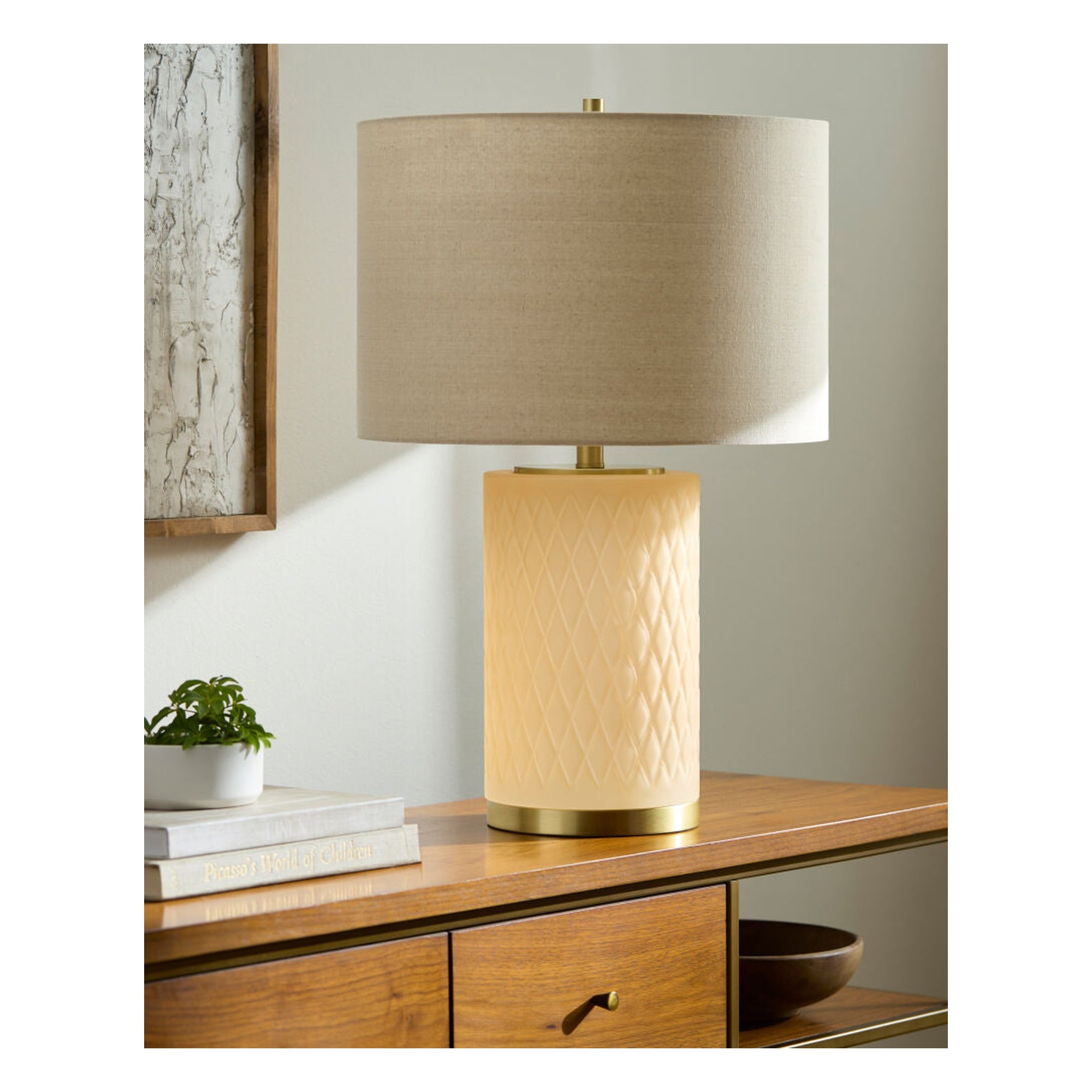 Cancale Accent Table Lamp CNC-003 - styleshot