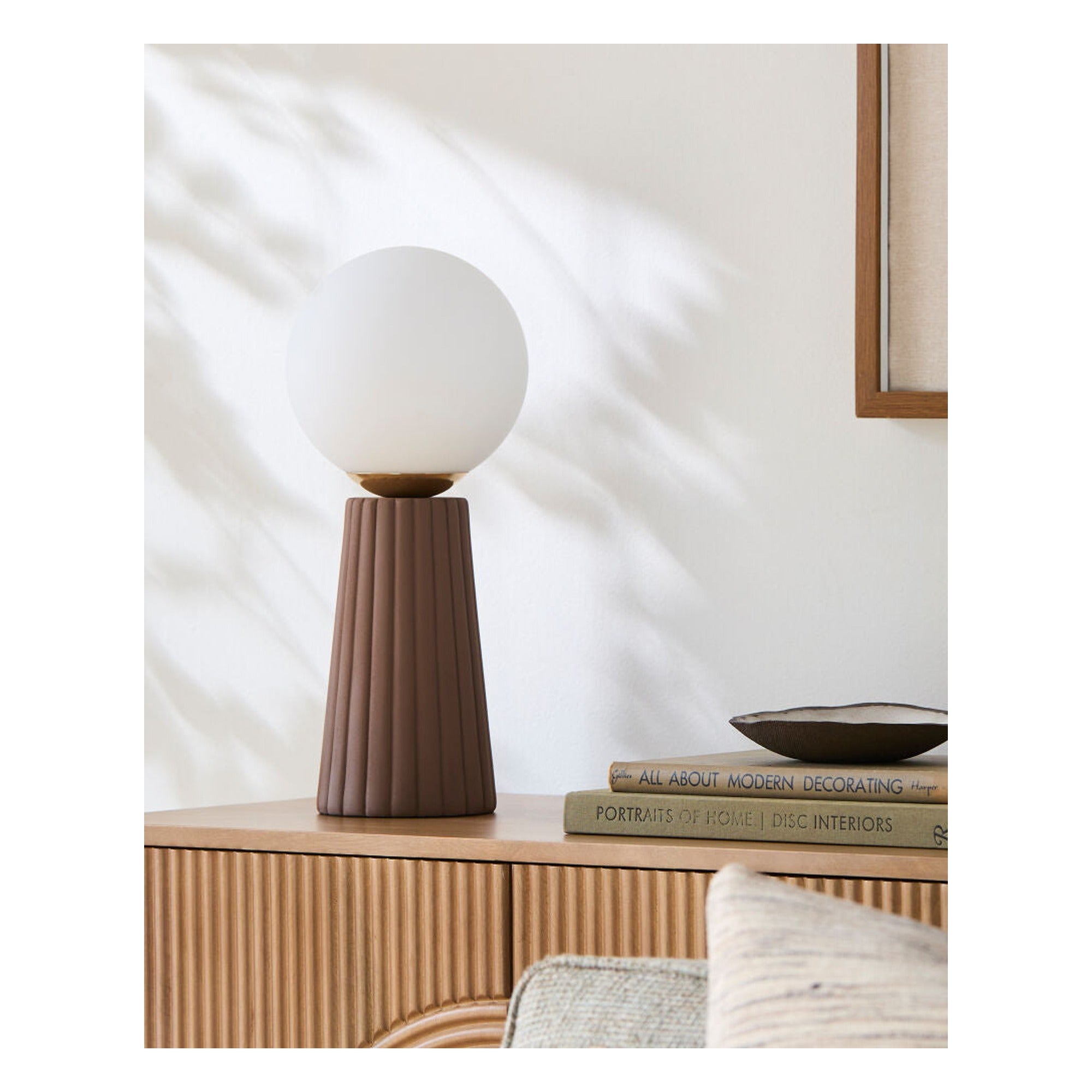 Conju Accent Table Lamp CNJ-004 - styleshot